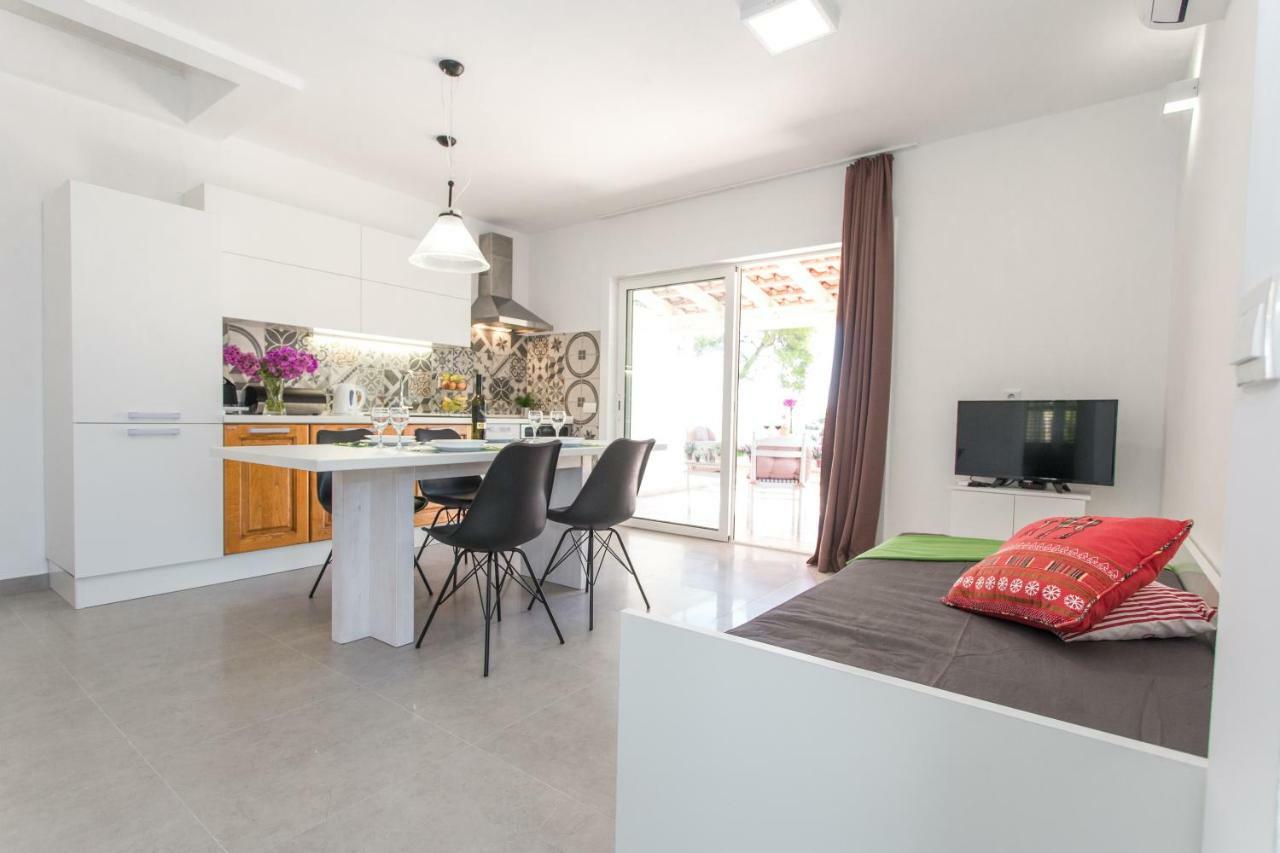 Beachside Villa Marko Milna  Exterior photo